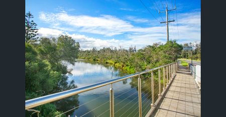 Live the Dream: Stylish Townhouse Just Minutes From The Beach! - Photo 3