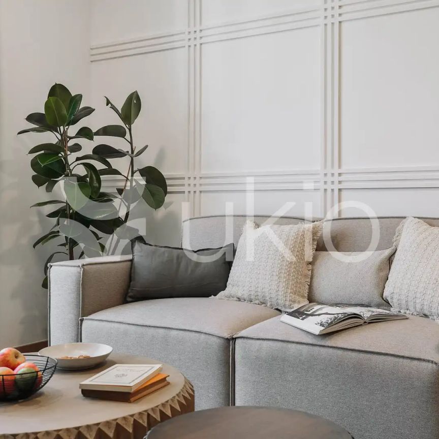 Apartamento de alquiler en Carrer de la Ciutat de Granada, El Parc i la Llacuna del Poblenou - Photo 1