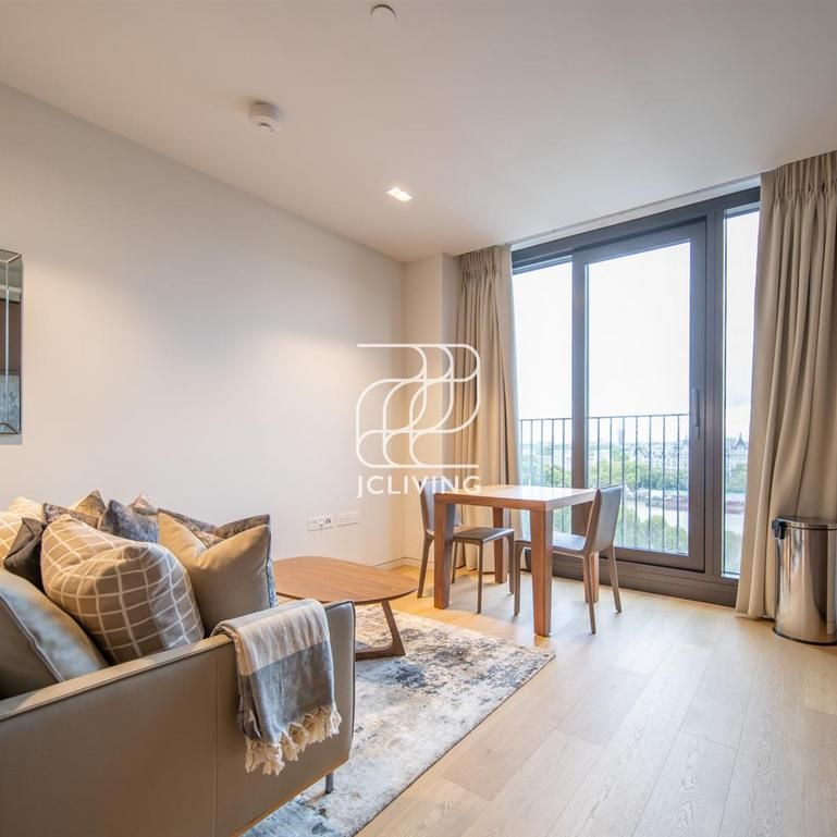 1 bedroom flat to rent - Photo 1