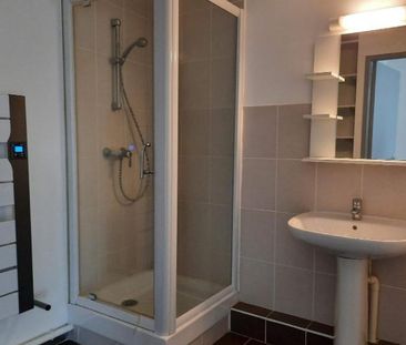 Louer appartement 2 pièces de 43 m² - Photo 3