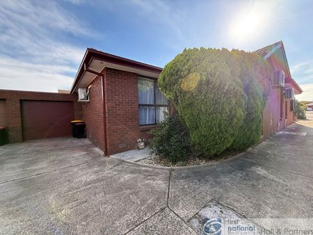 2/47 Hammond Road, 3175, Dandenong Vic - Photo 2