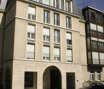 Location Appartement 2 pièces 43m² ORLEANS 45000 - Photo 3