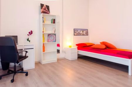 Piazza Tancredi Galimberti, Turin, Piedmont 10134 - Photo 4