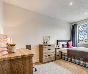 38 HESSLE AVENUE Leeds - LS6 1EF - Photo 5