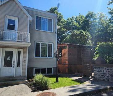 À louer – 5 ½ au 2e étage d’un triplex – Vieux-Mont-Saint-Hilaire 1... - Photo 3