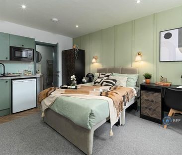 1 bedroom in a house share to rent - Photo 5