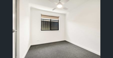 Welcome to your new home in the sought-after Munno Para Downs neighborhood Olivewood Estate - Photo 4