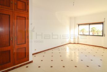 Apartamento T1 em Setúbal