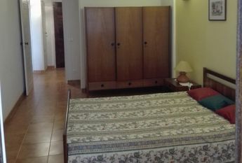 Arrendo apartamento quartos Caparica