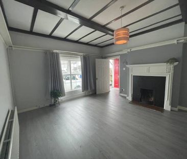 Partly Furnished 2 Bedroom Townhouse - Photo 1