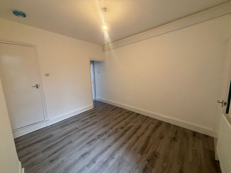 Tudor Road, LE3 5HU, Leicester - Photo 4