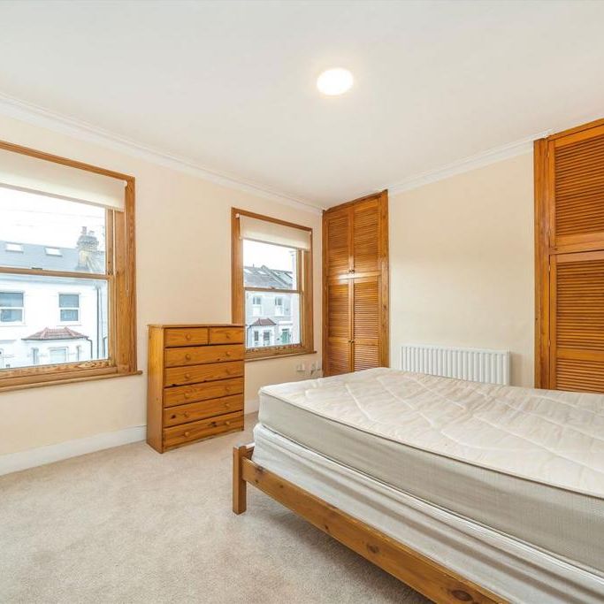 5 bedroom house to rent - Photo 1