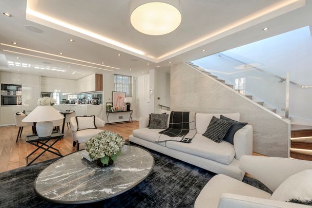 Marylebone Street, W1G, London - Photo 1