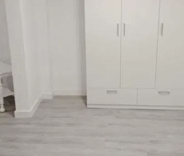 De inchiriat apartament, 2 camere, semidecomandat, 65 mp, Darmanest... - Photo 2