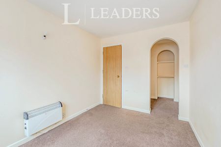 2 bedroom apartment to rent Manor Fields, Horsham, RH13 - Photo 5