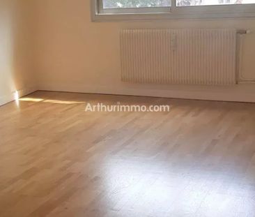 Location Appartement 4 pièces à Lons-le-Saunier - Photo 3