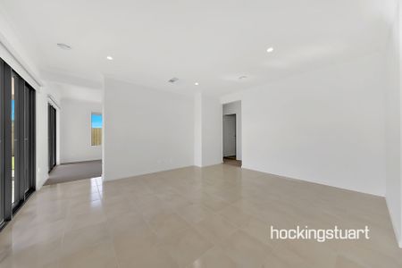 93 Blue Lake Drive, Wallan. - Photo 3