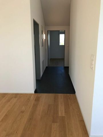 Moderne 3.5 Zimmer-Dachwohnung an Zentrumslage - Photo 5