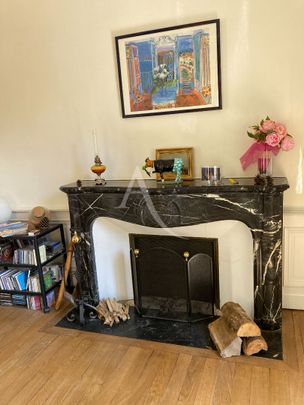 Location Maison 7 pièces 197m² FONTENAY LE COMTE 85200 - Photo 1