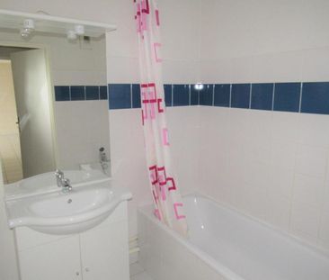 Location Appartement 3 pièces 54m² ALENCON 61000 - Photo 6