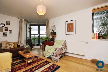 2 bedroom flat to rent - Photo 2