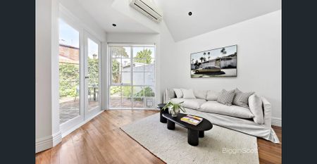 Light-Filled Victorian Home Moments from Swan Street And Beautiful Outdoor Area! - Photo 3