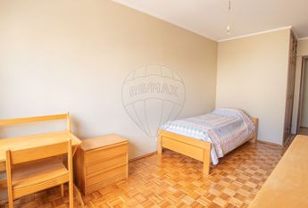Apartamento T3 em Lisboa