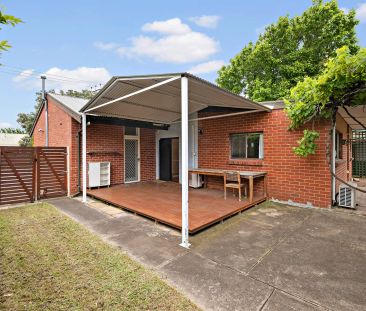 Character & Convenience in the Heart of Kingswood - Photo 5