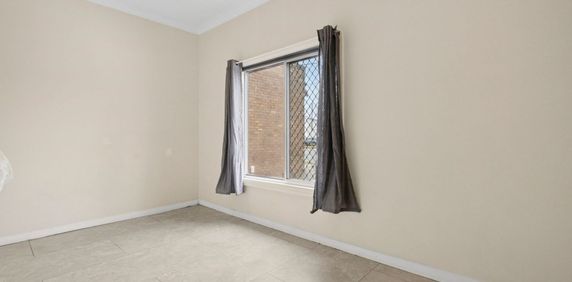 Narrabeen, 1/1247 Pittwater Road - Photo 2