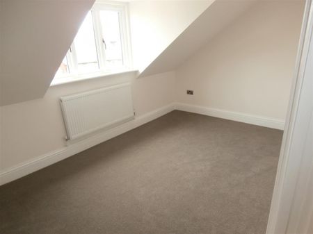 Knighton Drive, Stoneygate, Leicester - Photo 4