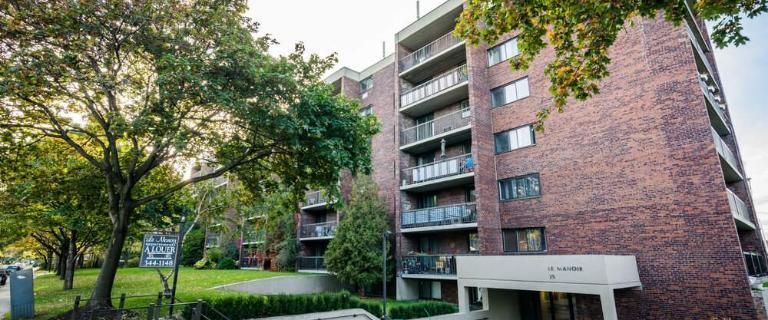 1 CH - 1 SDB - Town of Mount Royal - $1,200 /mo - Photo 1