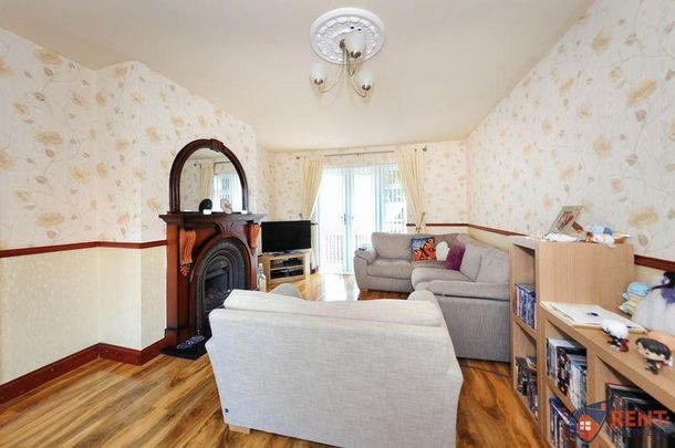 3 bedroom semi-detached house to rent - Photo 1