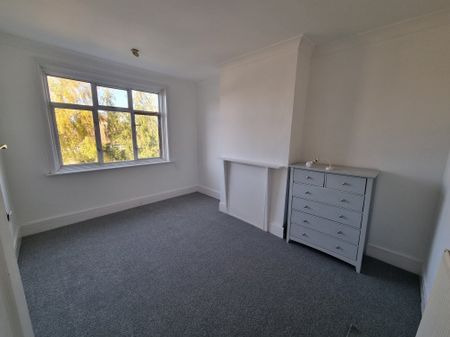 Chantry Road, Gosport - Photo 5