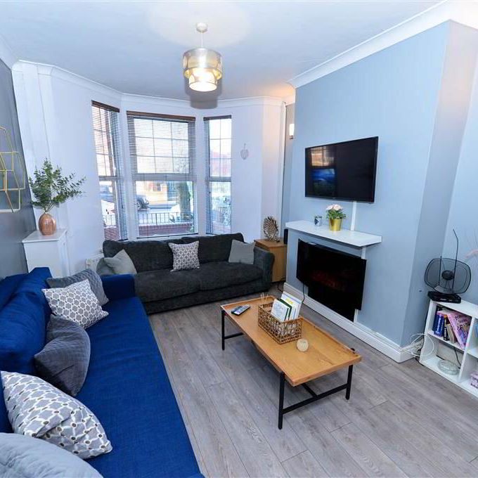 90 Templemore Avenue, Belfast, BT5 4FW - Photo 1