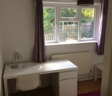 4 bedroom house share to rent - Photo 3