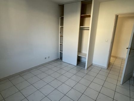 Appartement 64.33 m² - 3 Pièces - Nîmes (30000) - Photo 4