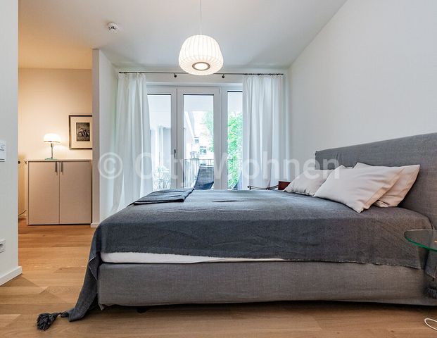 Möblierte Neubauwohnung mit Balkon und PKW-Stellplatz in Hamburg-Eimsbüttel - Photo 1