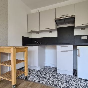 Appartement 1 pièces 27m2 REIMS 553 euros - Photo 4