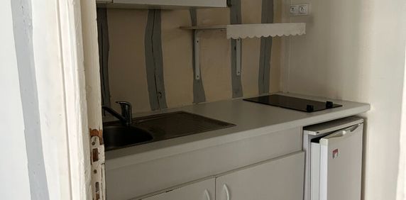 Location Appartement 1 pièce 27m² ROUEN 76000 - Photo 2