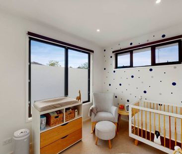 2/18 Lesley Street, Camberwell VIC 3124 - Townhouse For Rent | Domain - Photo 6