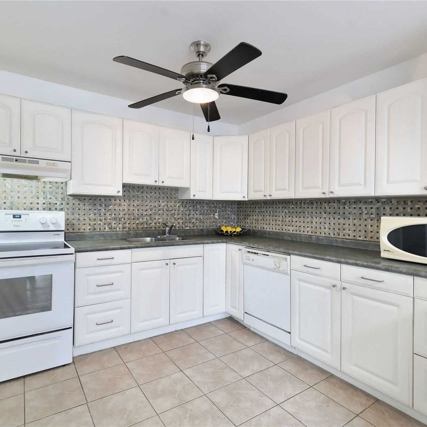 For Lease - 1016 Falgarwood Drive Unit# 41, Oakville, Ontario - Photo 1