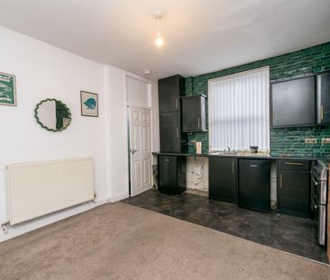 BRIDGE STREET MORLEY LEEDS LS27 0ER - Photo 6