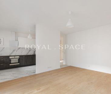 Przestronne mieszkanie 95m2 na Mokotowie PL/UKR/EN - Photo 2