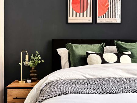 Church Street Room 4 - Photo 4