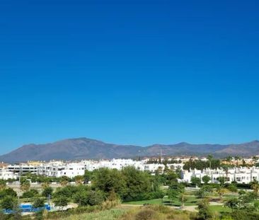 2 room luxury Apartment for rent in Estepona, Spain - Photo 4