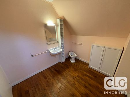 COMBRIT - Maison meublée - 5 pièces - 110 m2 - Photo 3