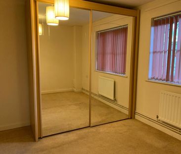 2 Bed Flat, Headly House, CV1 - Photo 4