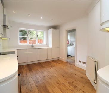 Parnell Gardens, Weybridge, Surrey, KT13 - Photo 6