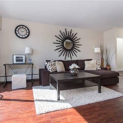 Stunning Views, Luxury Vinyl Plank Flooring, 1/bd 1/ba - Photo 1