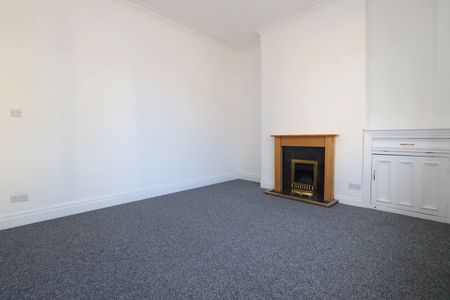 Andrew Street, Bury, BL9 7HD - Photo 3